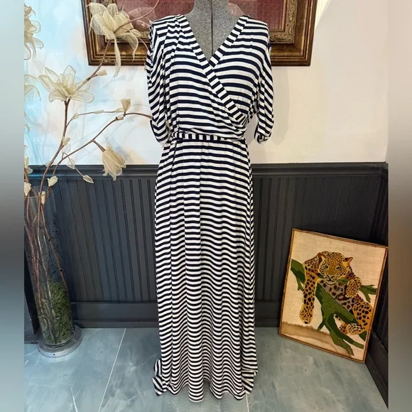 Gibson Latimer Dresses | Gibson Latimer Striped Faux Wrap Style Maxi Dress ~ Size XL | Color: Black/White | Size: XL | Lalaslaughter's Closet
